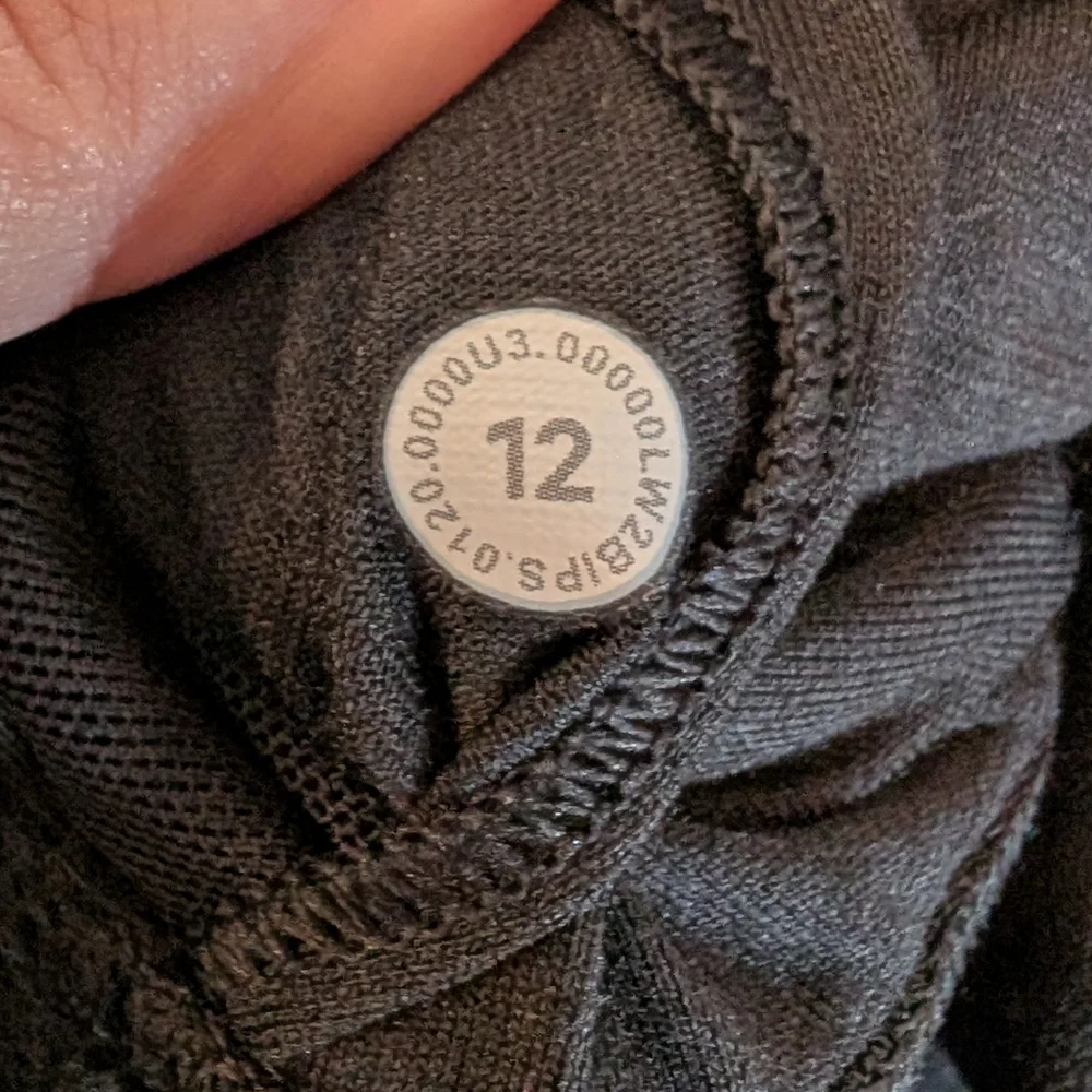 Lululemon Flow Y Longline Bra - Picture 5 of 5